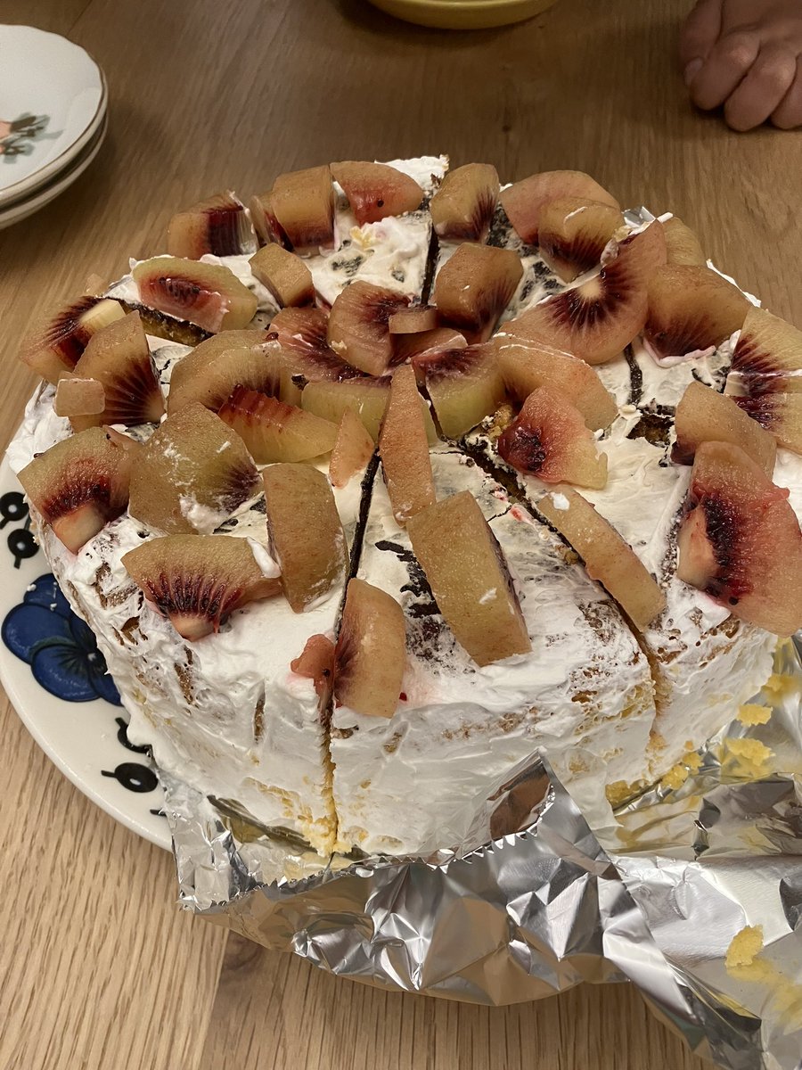 うづかな tweet media