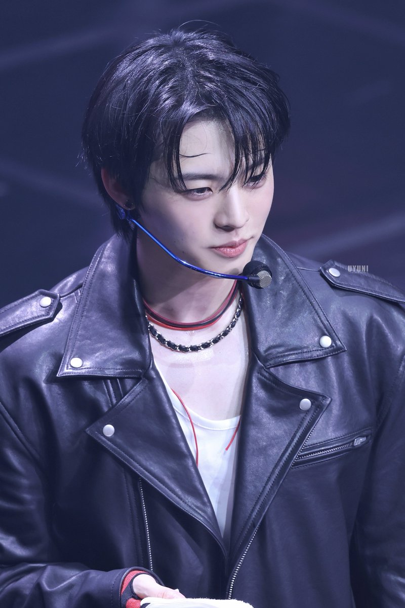 𝙐𝙔𝙐𝙉𝙄 🪐 tweet media