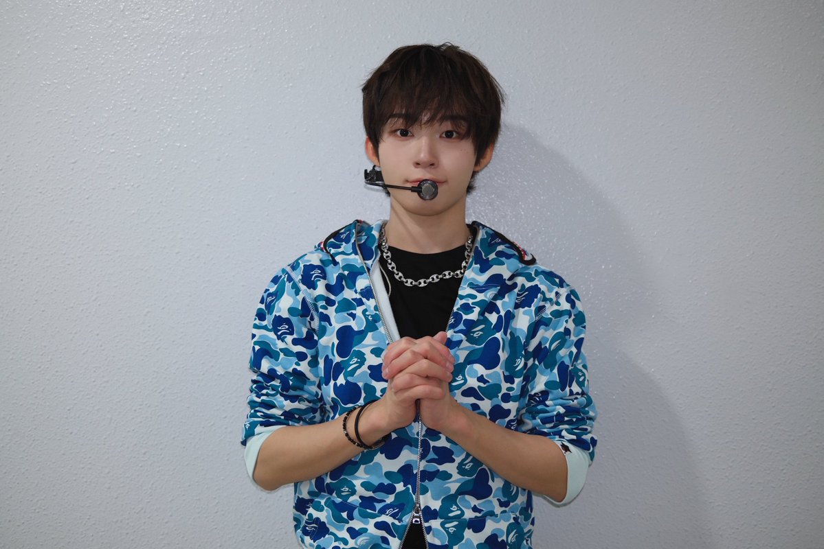 히피피 tweet media