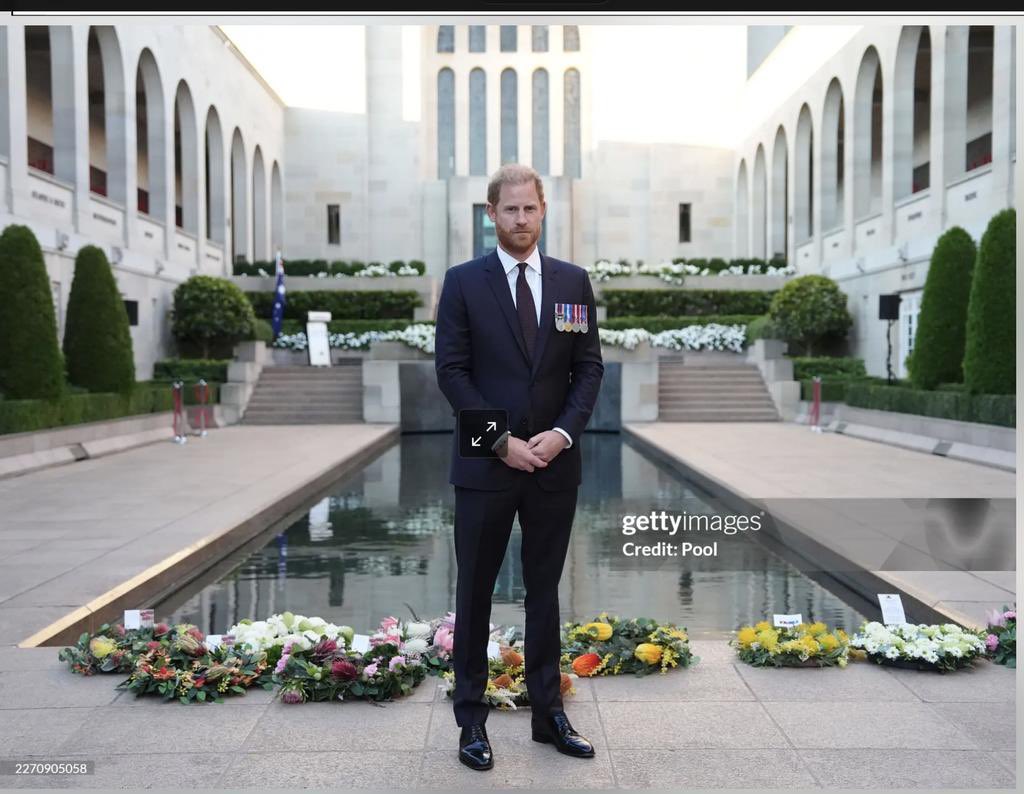 Gloria Sussex Arsenal tweet media