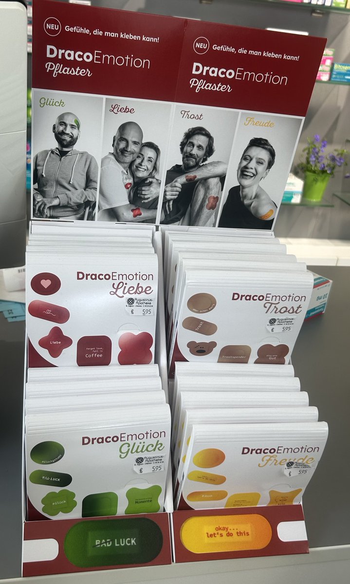 xeniaxeros's tweet photo. Wenn ihr unglücklich und/oder frustriert über die Zustände in unserem Land seid und Trost braucht, dann holt euch gefälligst für 6€ ein buntes Pflaster in der Apotheke und alles ist dann wieder gut…🤦🏽♀️
#Verarsche
#Dummland https://t.co/EIuaAAfL41