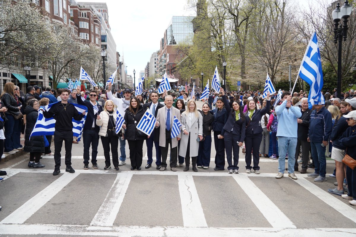 medenuth's tweet image. The memorable pinnacle of our medical students’ stay in Boston occurred when they marched in the grand parade honoring the Greek Revolution.

#MedicalDegree #FutureDoctor #StudyMedicine #EnglishProgram #MedicalCareer  #HealthcareHeroes #MedicalEducation #facultyoffmedicine