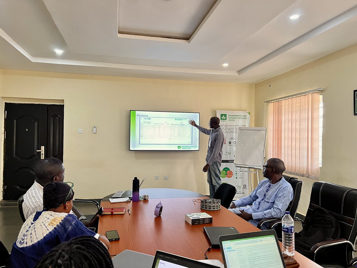 EercOrg's tweet image. Last Thursday at EERC, we held an orientation session to onboard the project team on the Entrepreneurship Capacity Building in Agribusiness and Establishment of Makeshift Processing Centres project, supported by IDH.

#EERC #Project #Agribusiness #CapacityBuilding #Idh