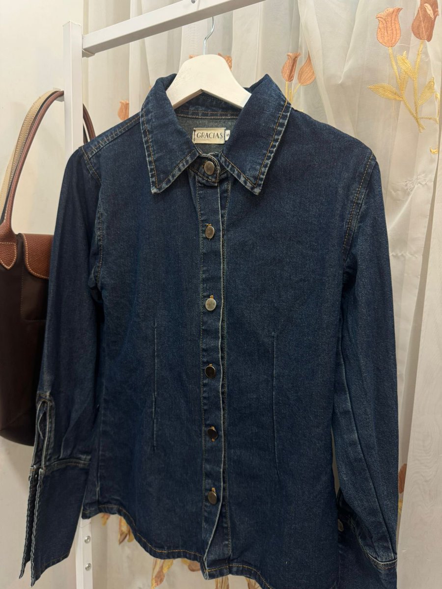 jj4343_'s tweet image. WTS UNIQLO GRACIAS SIZE S &amp;amp; M (PETITE FRIENDLY) 

UNIQLO : 200k // GRACIAS : 150k

- Pemakaian Pribadi
- Dipakai 1-2x aja
- NO MINUS 
- KONDISI : LIKE NEW! 

wts wtb zara duma uniqlo claude preloved baju murah 

#wts #wtb #preloved #baju #jualmurah #uniqlo #duma #zara #claude