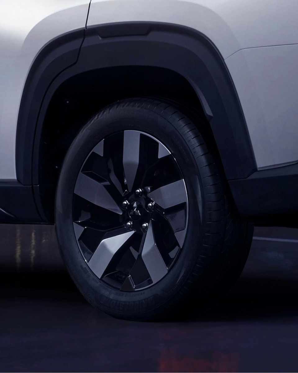 Mitsubishi SA tweet media