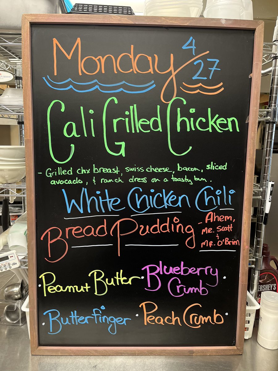 ngcitycafe's tweet image. Happy Monday!
Cali grilled chicken sandwich today with White Chicken Chili. Bread Pudding later this morning and of course pies. 
Have a magnificent day folks!

#newmangrove #eatlocal #shopsmall