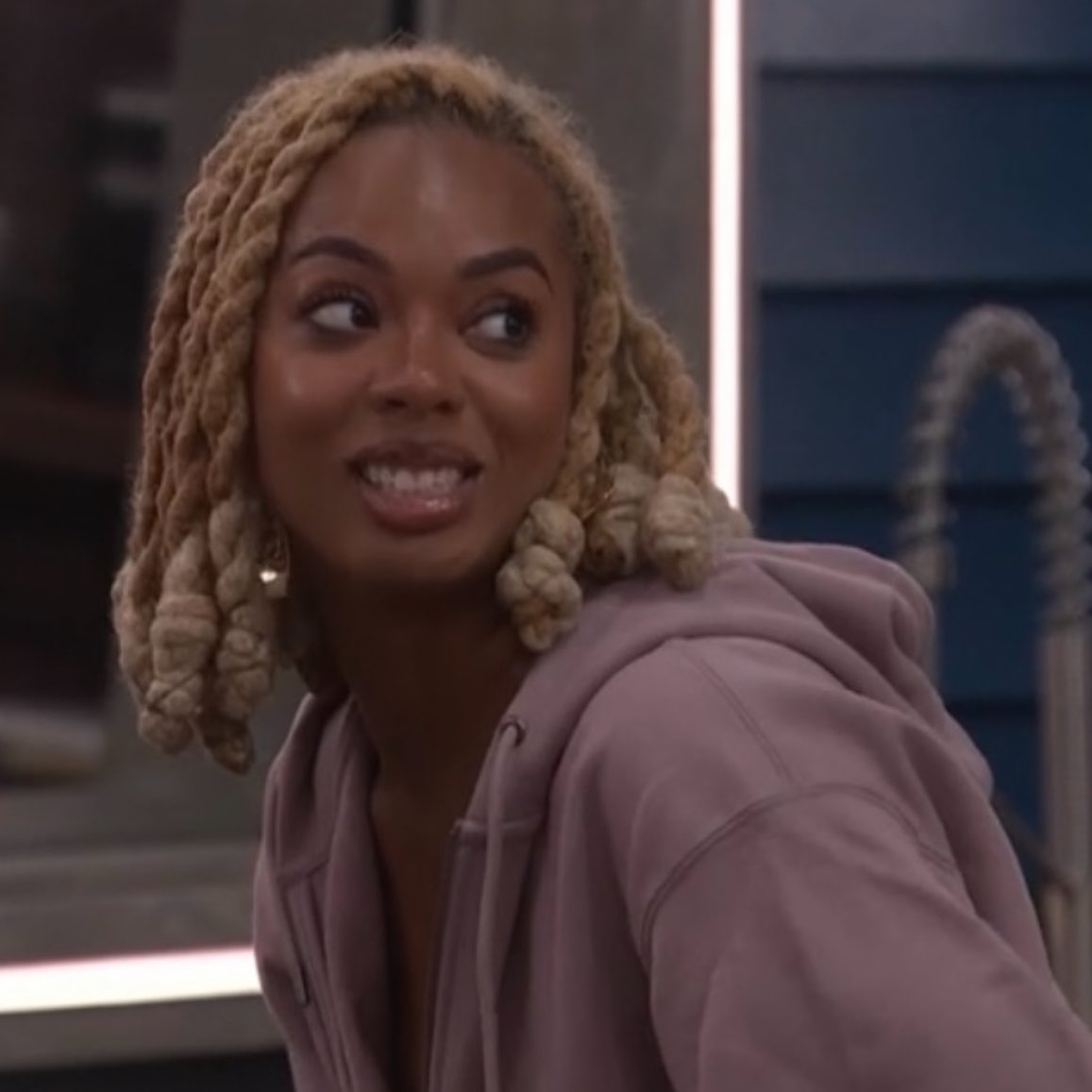 Big Brother Tea tweet media
