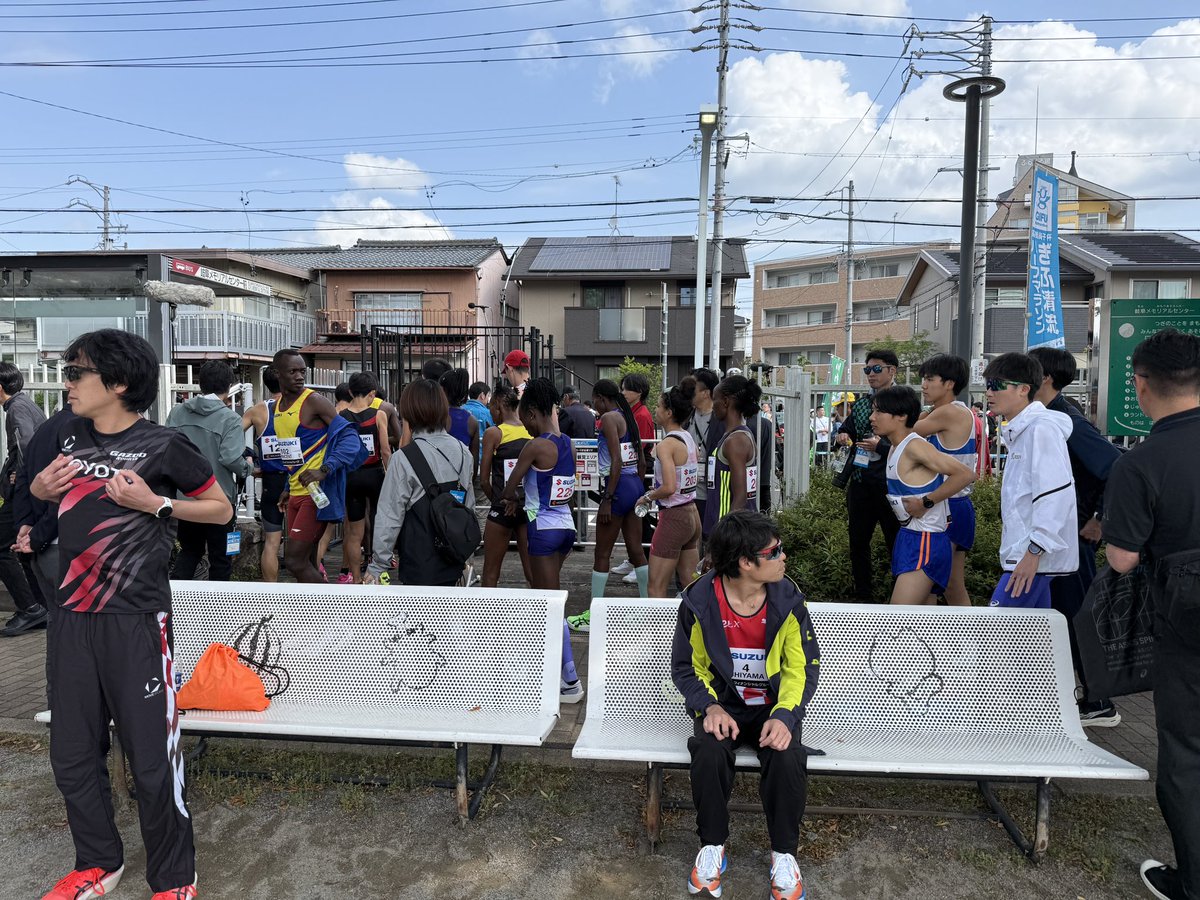 CoCa_Corunner's tweet image. 岐阜清流ハーフマラソンに出場させて頂きました。
結果は12位日本人3位　1時間1分46秒

マラソン練習を行っている中で思い描いていたタイムでレース展開関係なく走ることが出来たのは収穫だと思います。
次に繋がる良いレースになりました。

引き続き応援よろしくお願いします💪

#puma #pumarunning