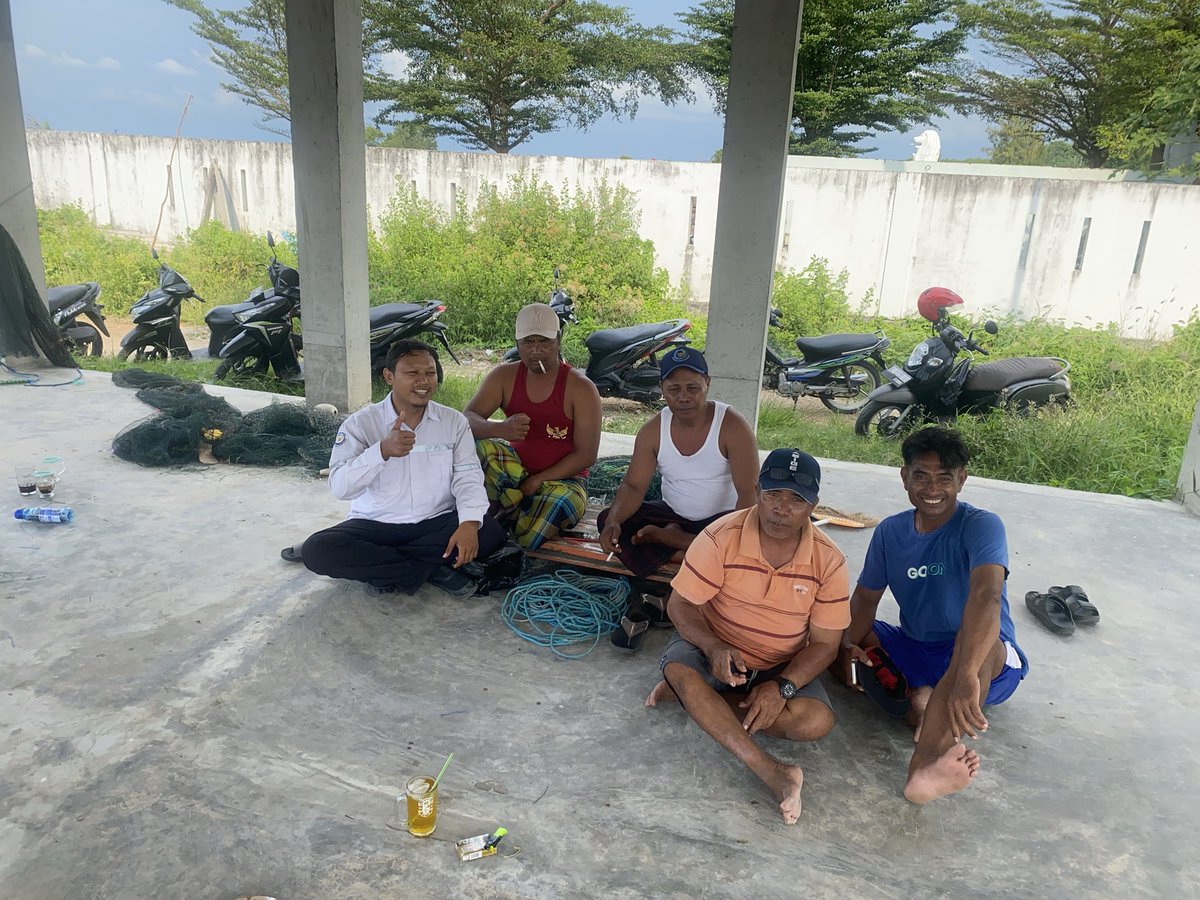 FaithZulkarnain's tweet photo. Pendampingan Akses Informasi pada KUB Rejodadi Desa Campurejo Kec. Panceng pada Tgl 21 April 2026 terkait Alat Tangkap Ramah Lingkungan @bppsdm_puslatkp @kkpgoid  @bppsdm_bp3bwi https://t.co/MAiYRjkGtL