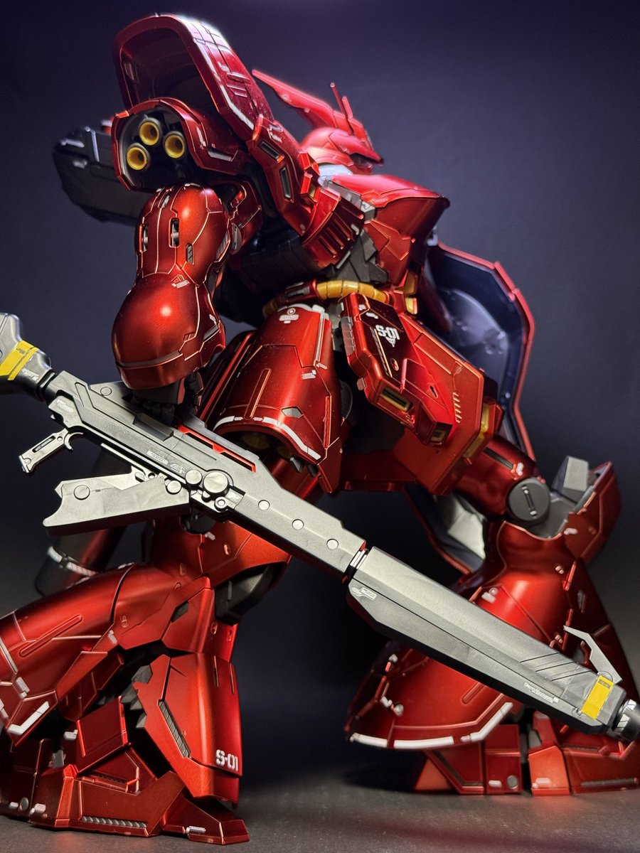 dk04091002's tweet photo. ３０作目（累計１００）
MG ガンダムベース限定
サザビーVer.Ka[スペシャルコーティング]

めっちゃかっこいい！！
デカいけど…🤣
デカールも数が多いけど
貼ったらめっちゃ良い😊

次のキリ番に向けて
色々チャレンジしていきます🫡

#サザビー
#ガンプラ
#ガンプラ好きな人たちと繋がりたい https://t.co/W3wwKq6sat