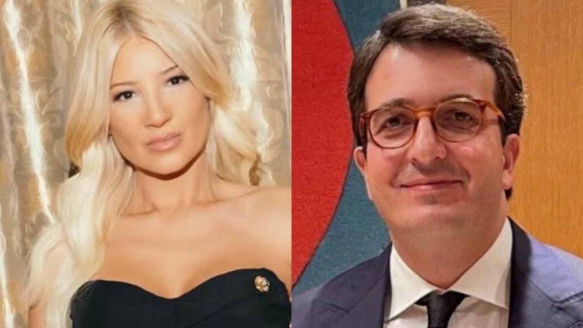 YouWeekly.gr tweet media