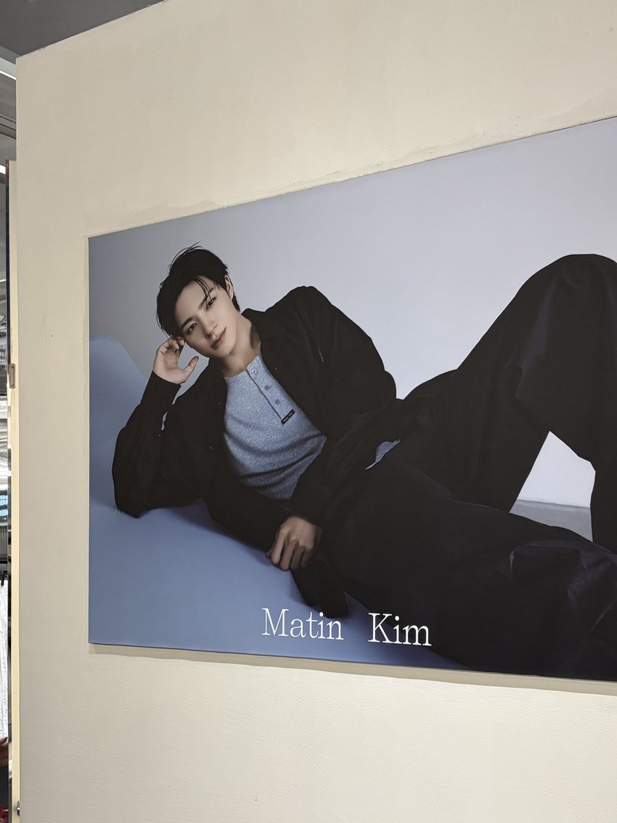 혠니 tweet media