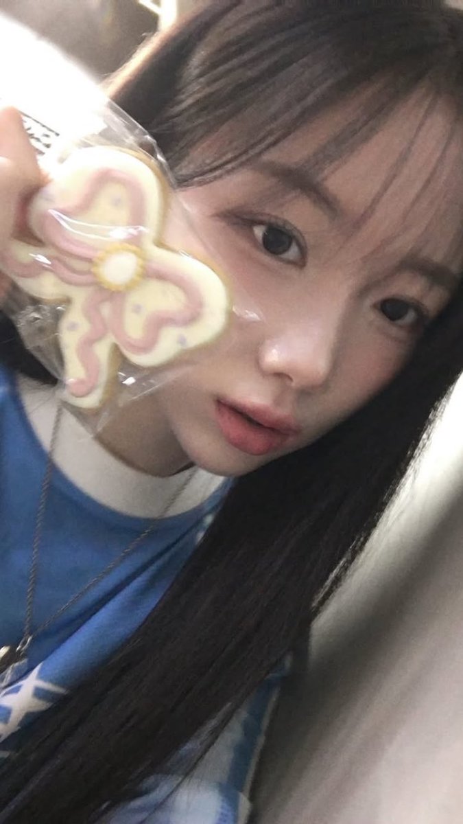 clikeyproject's tweet image. n년 전 오늘의클라씨
On This Day: #CLASSy ⏪

2025.05.05 xhyejoo instagram update
#HYEJU