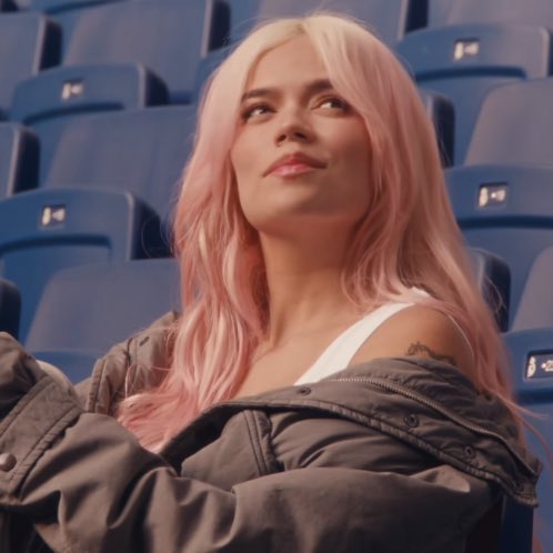 Karol G Brasil 🍍 tweet media