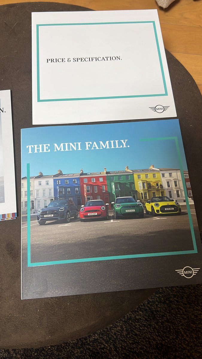 7oB2ZHvOnon5ARl's tweet image. #MINI
#全ラインナップ
#ポールスミスEdition

電気のみで秋？あたりにガソリンも？

ラインナップは2026.3月版