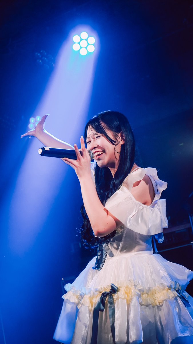 あんで－ tweet media