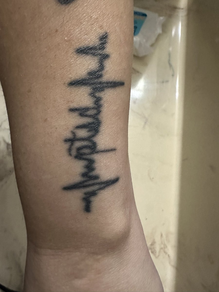 Mia Wells AKA Madame Horsepower tweet media