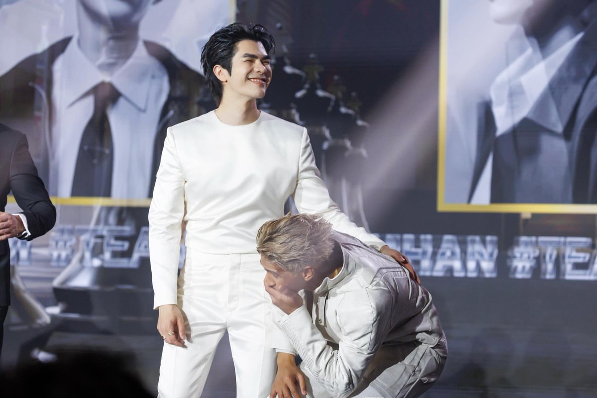 MilePhakphumJapanFC tweet media