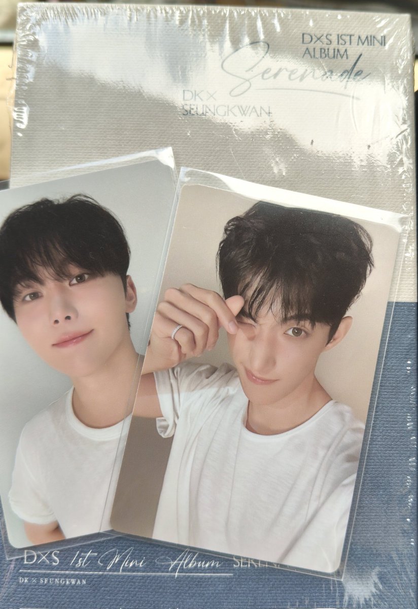 axd_berry's tweet photo. my babies have arrived! tysm for packing the dxs compact ver safely and I love that it's secure so it won't bend, I'll order again next time. 🫶🏻 @zaneniell 

#celesfeedbacks https://t.co/vpycftH4kN
