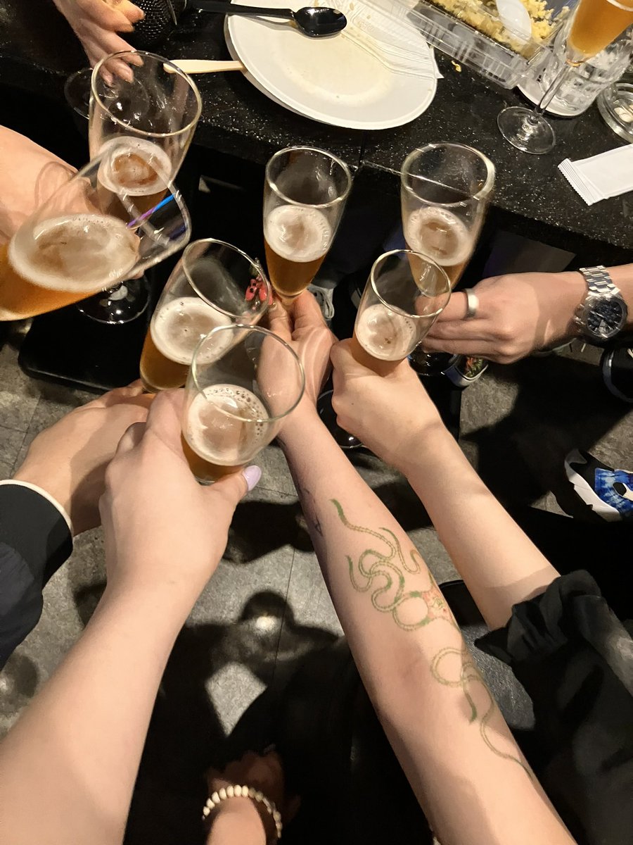 ぎちょで殴るa.k.a.月 tweet media