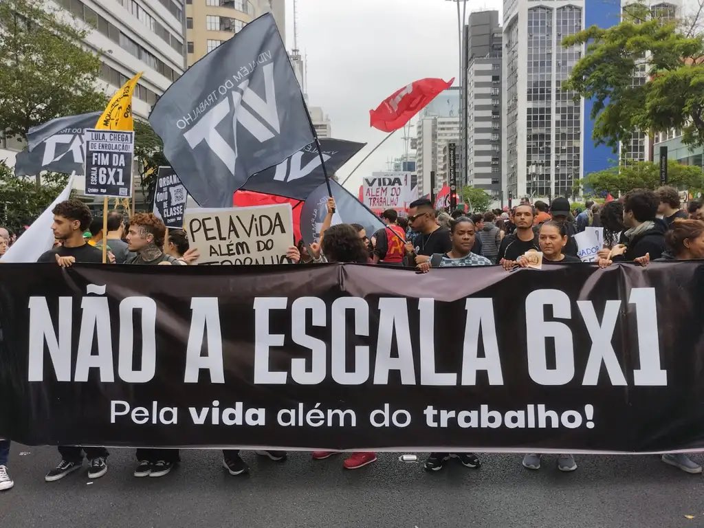 🚨ABSURDO! Tarcísio de Freitas ACABA de PROIBIR manifestação CONTRA a escala 6×1 na Av. Paulista! 

- O governador  
“PRIVATIZOU” o local para atos de grupos bolsonaristas! 

A EXTREMA-DIREITA ODEIA O POVO 🇧🇷🔥