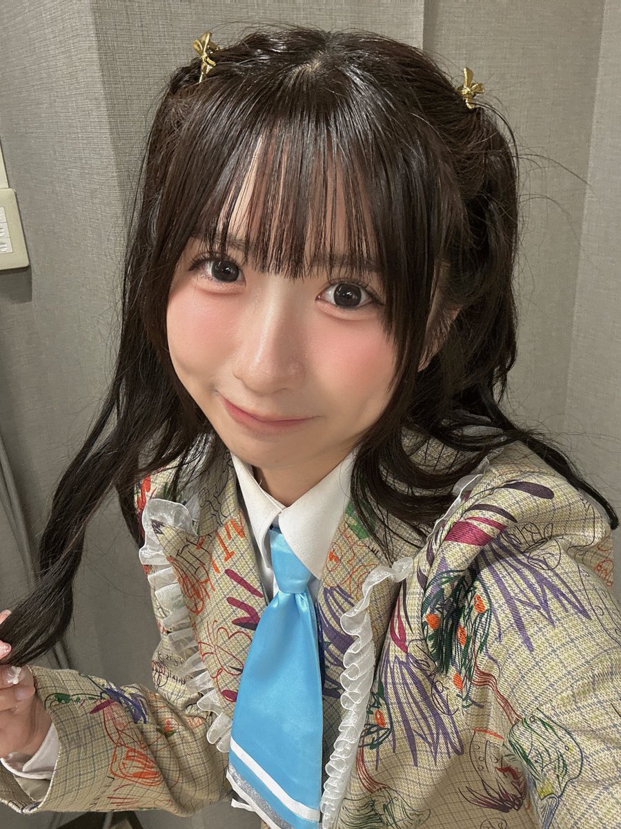 おつまい ️ 昨日は8周Liveほんとにありがとうございました🩵 最初から最後まであちあちなライブで涙とまらなかった😢 会いにきてくれた方 ...