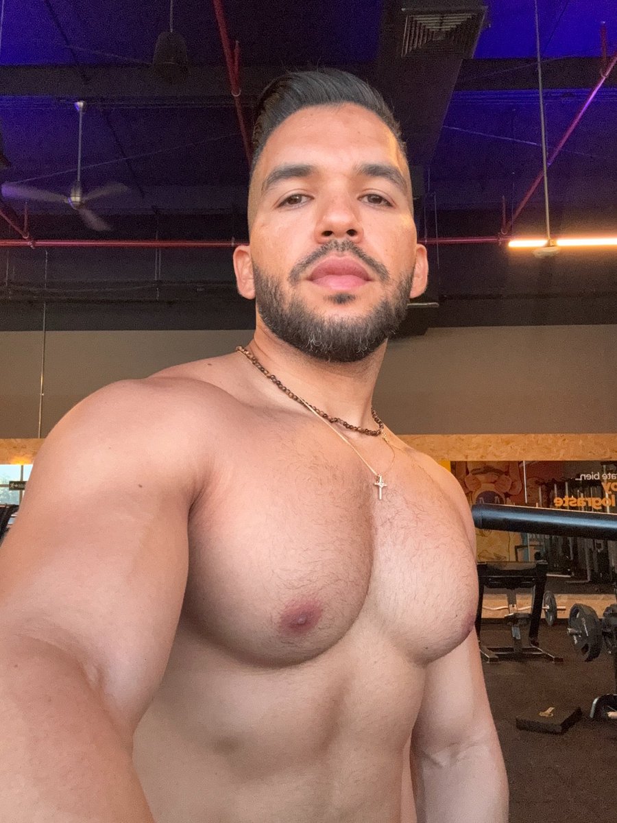 Follow 🅜🍑🅓🅔🅛︎🅢 🅜🅔🅝 🅗🏳️‍🌈 🏳️‍⚧ 💪10K tweet media