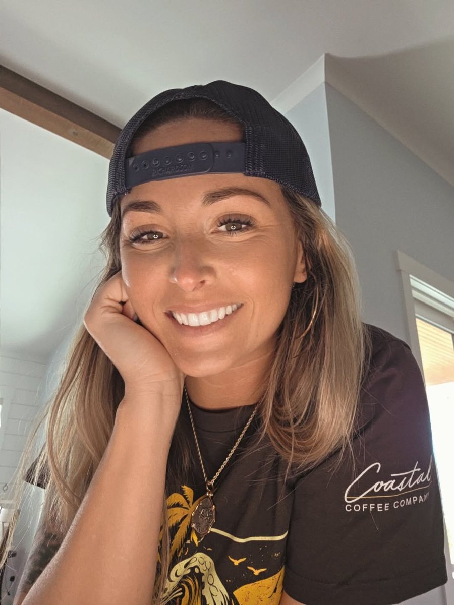 Lyndsey tweet media