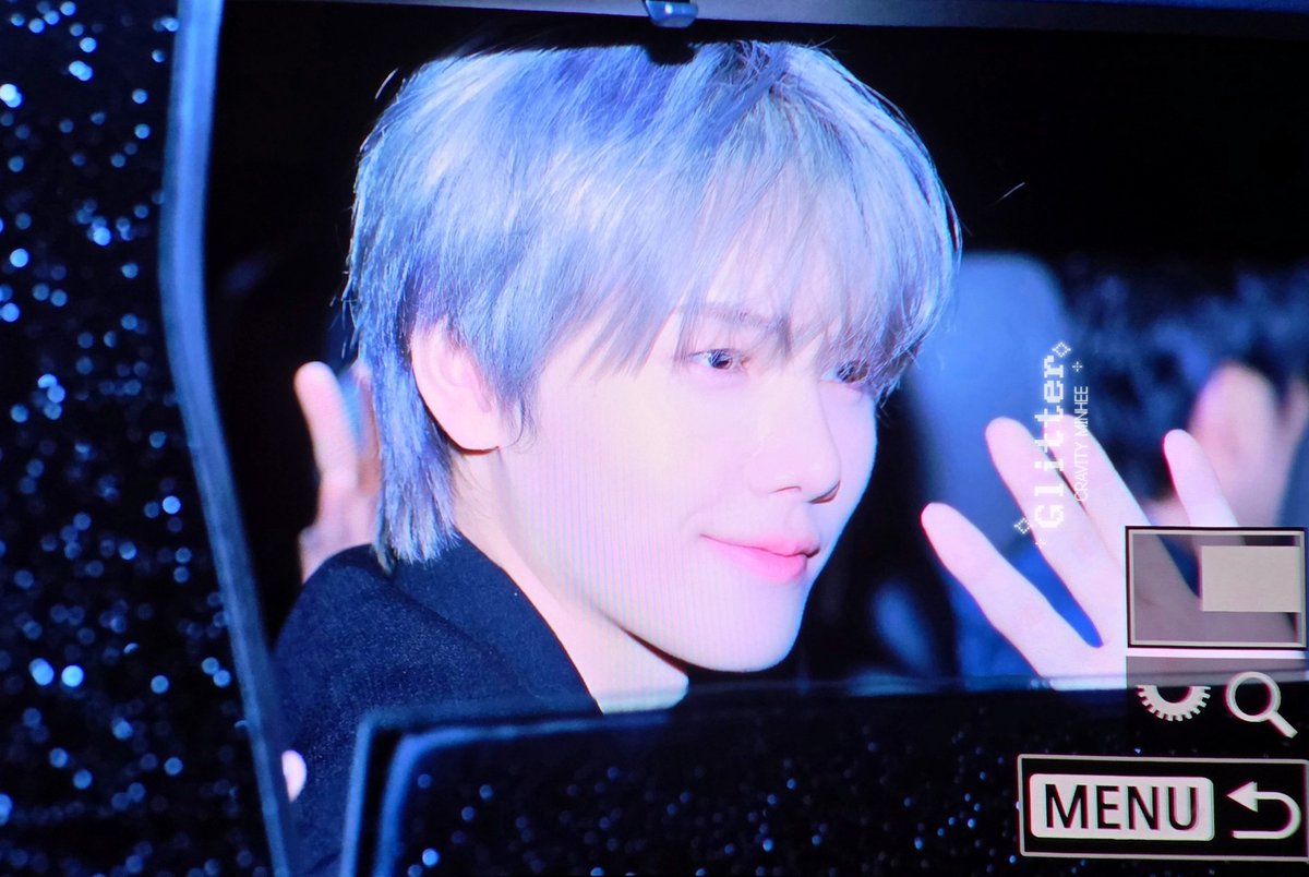 𝙂𝙡𝙞𝙩𝙩𝙚𝙧 tweet media