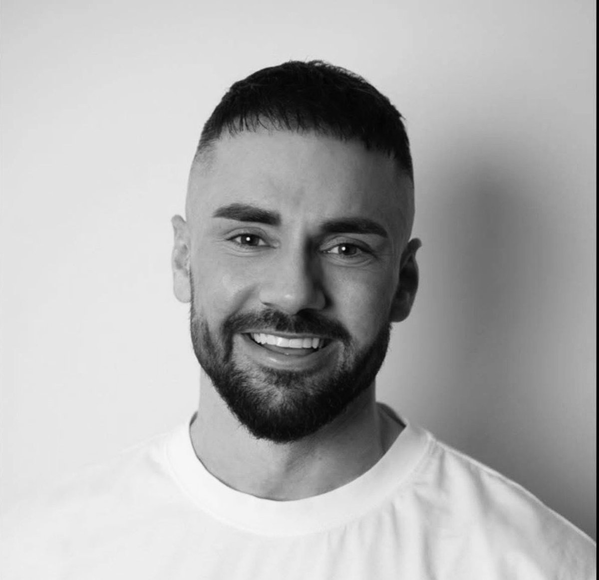 🌐 ᴛʜᴇᴘᴏʟᴀɴᴅɴᴇᴡs 🌐 tweet media