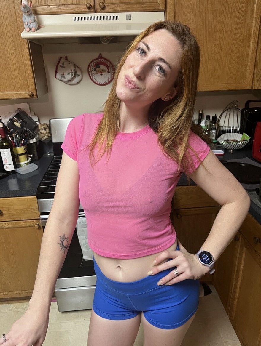 caitwild69's tweet image. It’s a no makeup brisk Monday kind of day