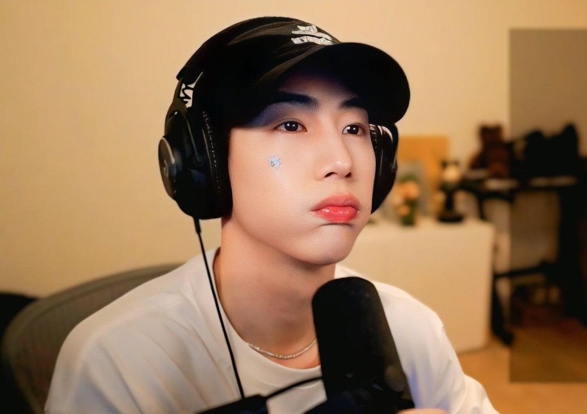 Galalax_gag's tweet image. น่ารักคับ 🥰
#MarkTuan #มาร์คต้วน