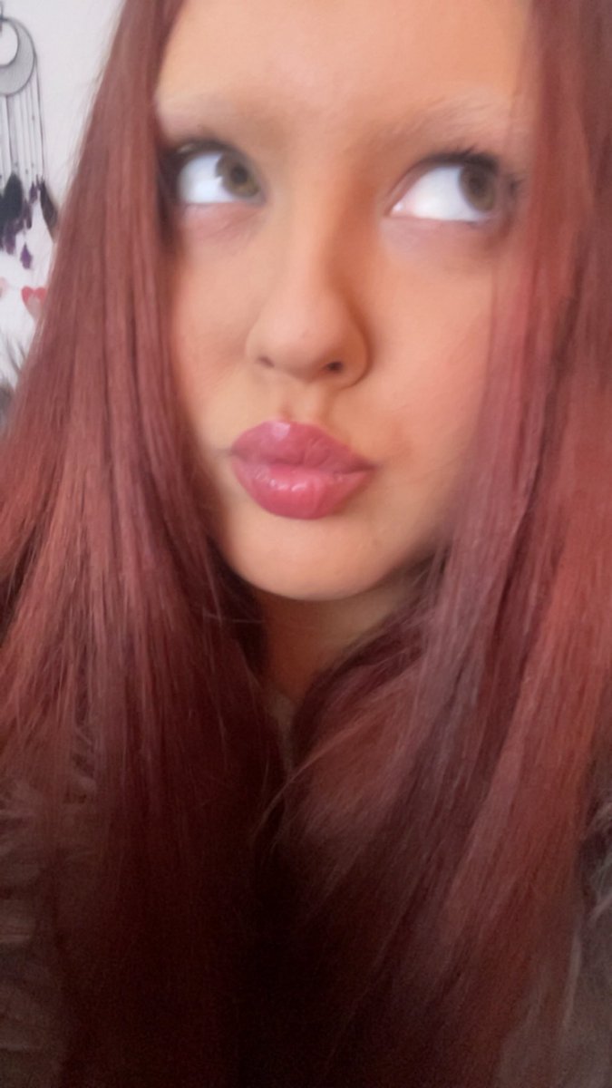 princess casey 💋 tweet media