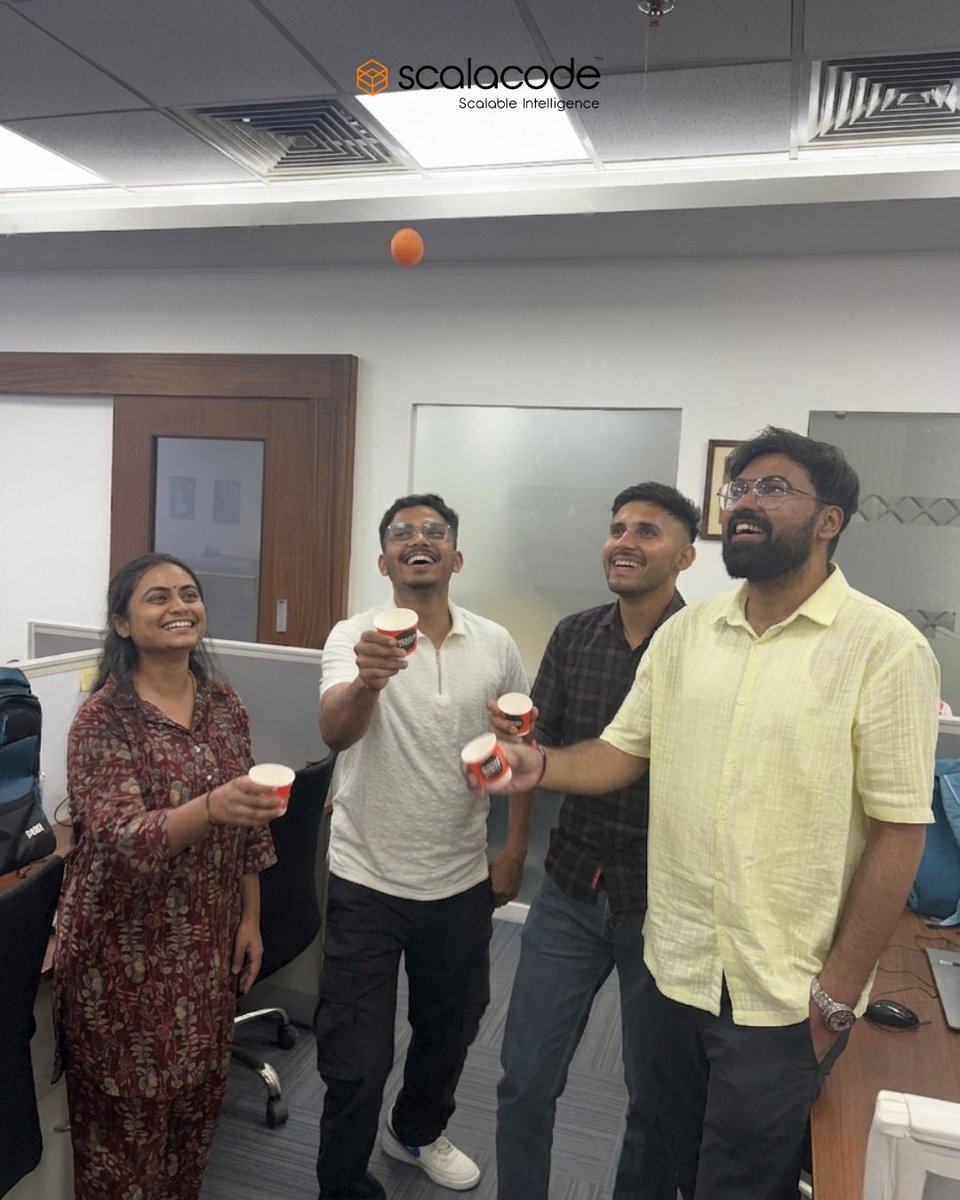 scala_code's tweet image. Monday at ScalaCode 

Coffee. Team. Build. Repeat. 

#MondayVibes #StartupLife #TechLife #Scalacode