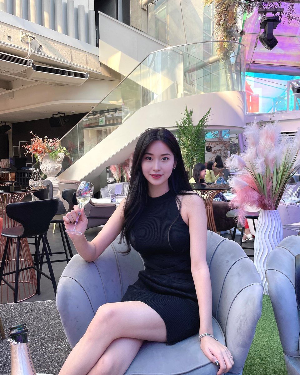Stella Chen tweet media