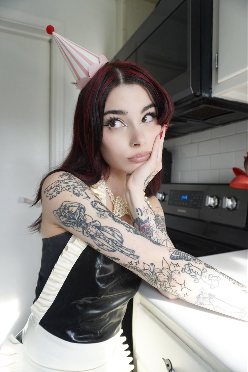 jade joyce tweet media