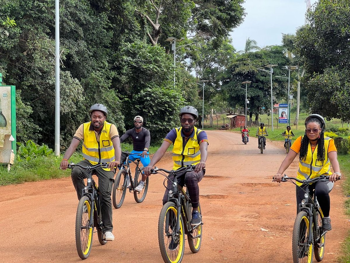 eBee_Uganda's tweet photo. Monday evenings are better on an eBee 🚲
Tell your buddy to get one too - just UGX 60,000 today.

#eBee #Kampala https://t.co/2jJh3yvmrp