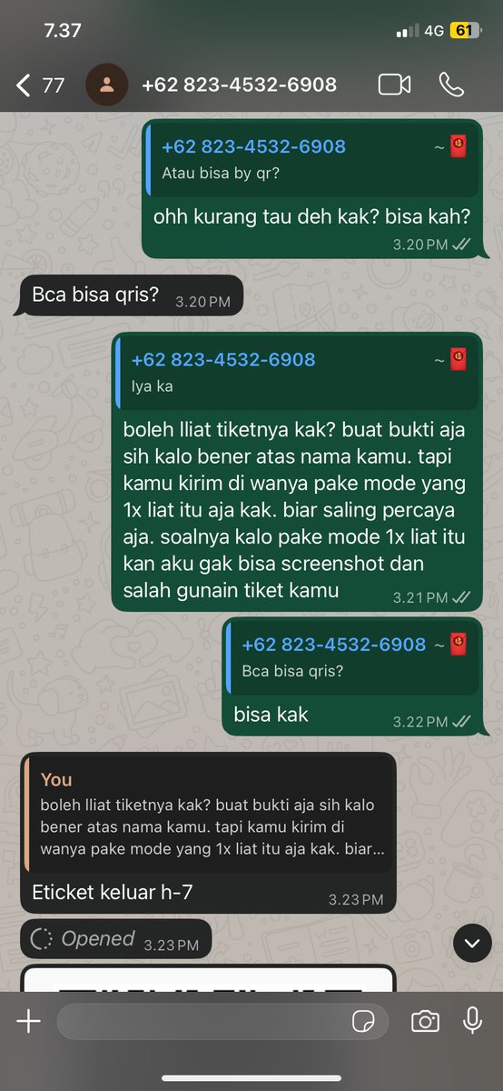 emscvera's tweet photo. Nyaris kema scam si angpao merah alias DINI SALSABILA. Tiati yaaa man teman yang masih pada nyari tiket konser EXO. Apalagi masuk grup dia yang dikunci jadi admin doang yang bisa kirim pesan https://t.co/uNW1KCFx8v