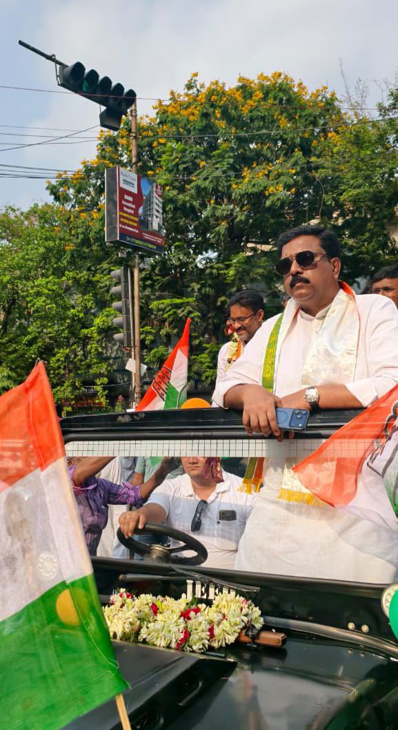 NasirHussainINC's tweet image. 27 April 2026 | 📍Ballygunge, West Bengal

At the Ballygunge Assembly Constituency today for a roadshow in support of INC candidate Shri Rohan Somen Mitra, alongside Shri Kanhaiya Kumar @kanhaiyakumar, AICC In-charge (NSUI).

#Ballygunge #WestBengal #ElectionCampaign #Roadshow
