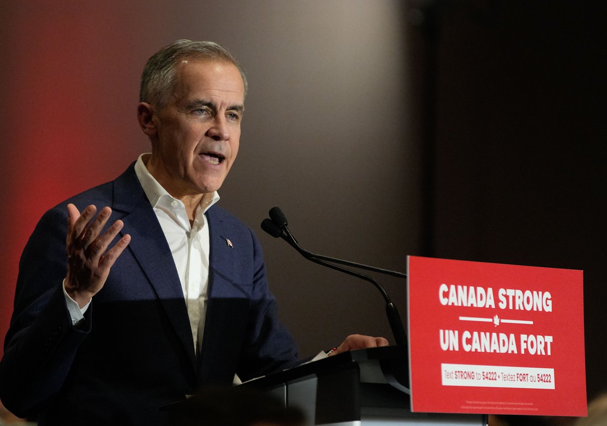 68 discours. Un seul message. Les mêmes mots, recyclés 68 fois ! Des expressions comme «Canada fort» et «dangereux et divisé» reviennent constamment. 

J'ai disséqué la machine rhétorique de Mark Carney. Ce n'est pas un premier ministre qui parle. C'est un script qui tourne.