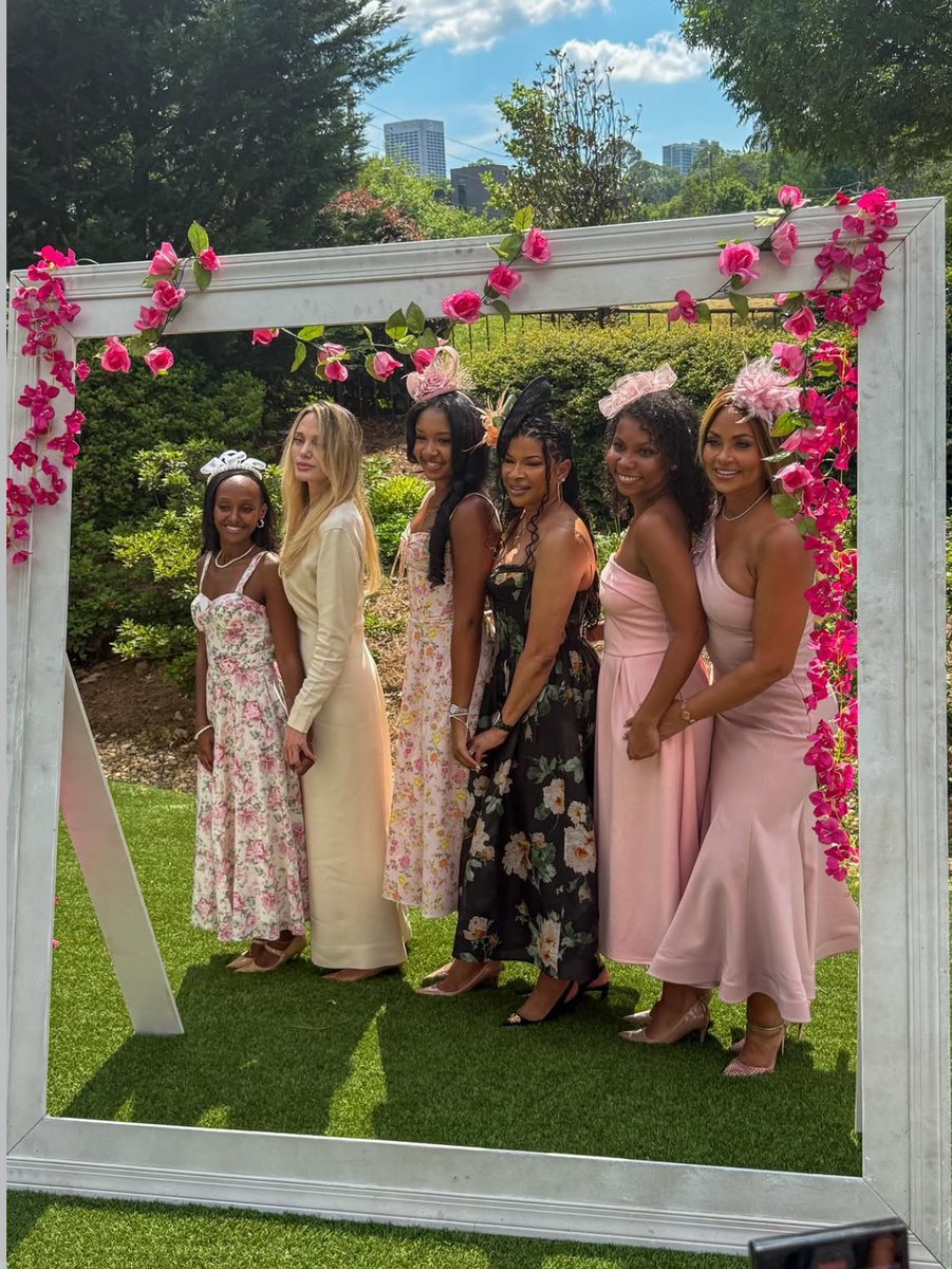 🇪🇸 tweet media