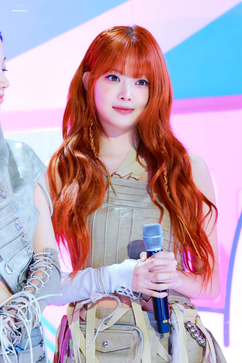 BabyClover tweet media