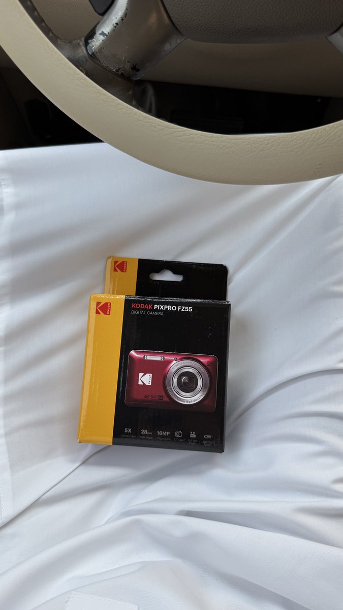 md72z's tweet photo. صورتك عاشت في بالي بسمة في عيون الليالي https://t.co/9aqWjDLn9O