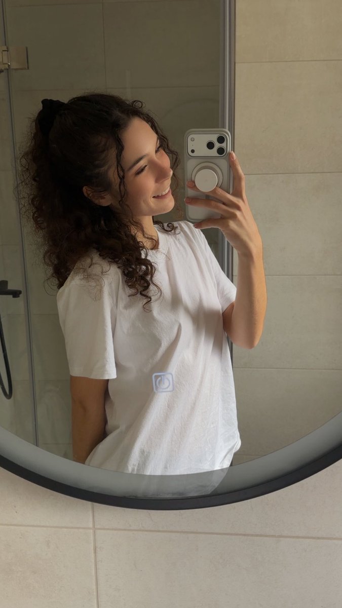 LinaLynn 🌻 tweet media