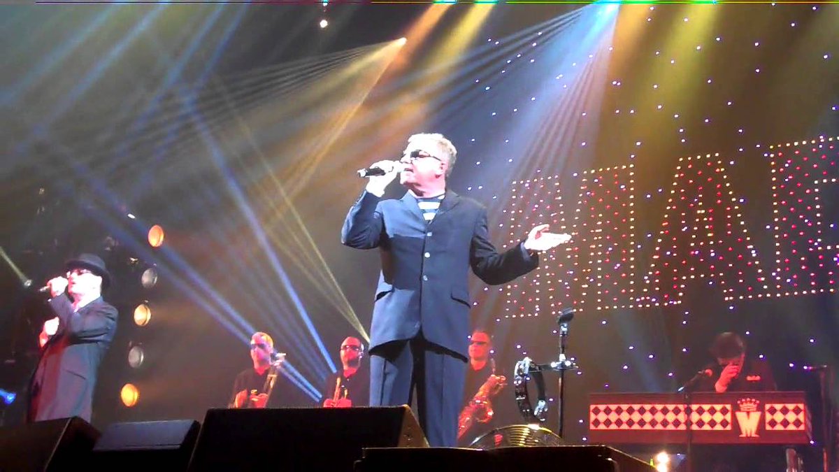 MadDaily2's tweet image. Hate is a word that I hate
I've made a mistake
The temple is having a sale
How can we fail

Love is a woman I need
Life moves
Man can you tell me please
What was your face
What was your face
#monday #mondaymorning #trending #music #summerweather