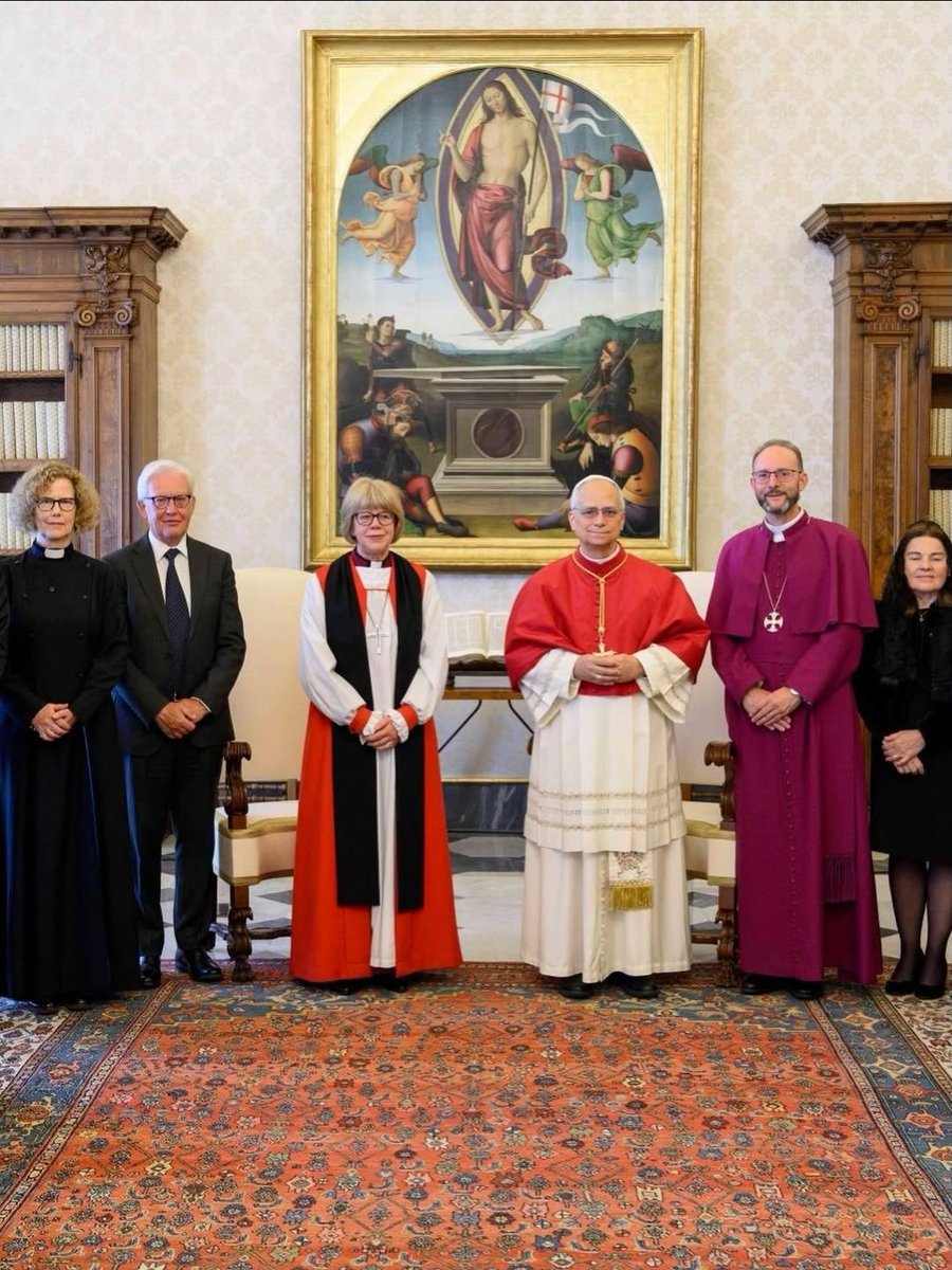 Cristo Rei do Universo🇻🇦 tweet media