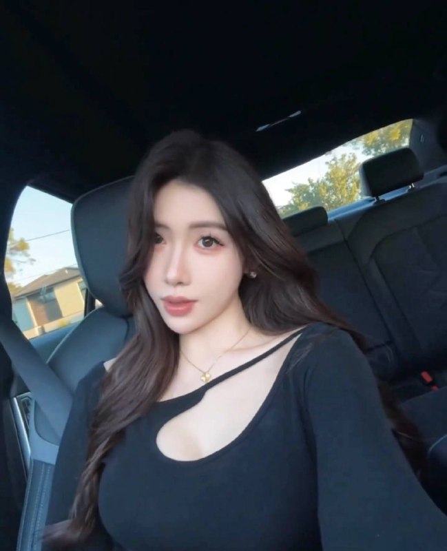 Bella tweet media