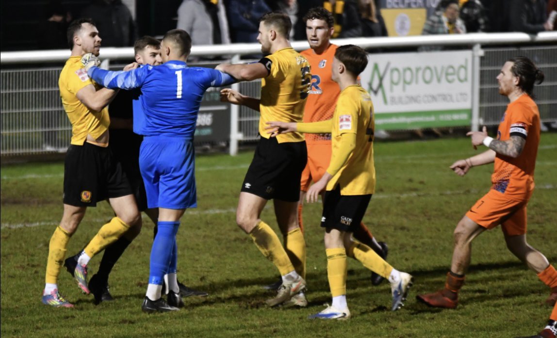 AveryTheo's tweet photo. Thanks to everyone at @corbytownfc , all the best for the future 🤍🖤 https://t.co/XHUPyHvO0N