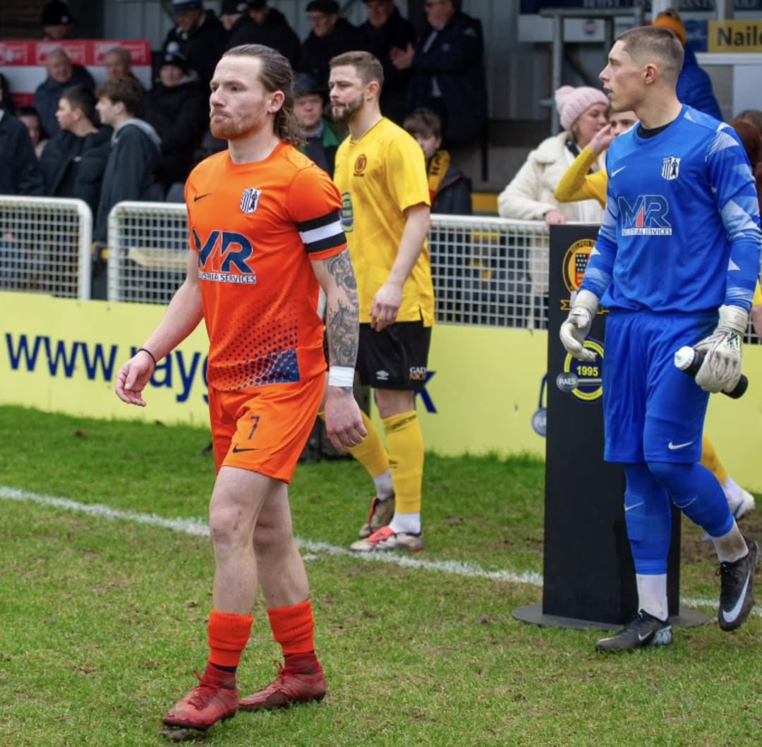 AveryTheo's tweet photo. Thanks to everyone at @corbytownfc , all the best for the future 🤍🖤 https://t.co/XHUPyHvO0N