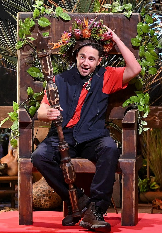 G R I F T Y tweet media